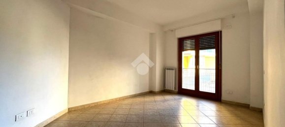 3-salle Appartement à Monterotondo, Italy No. 273793 26