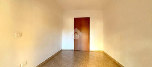 3-salle Appartement à Monterotondo, Italy No. 273793 22