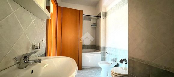 3-salle Appartement à Monterotondo, Italy No. 273793 30