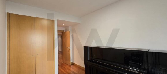 3 Schlafzimmer Wohnung in Lisbon, Portugal, Nr. 34865 8