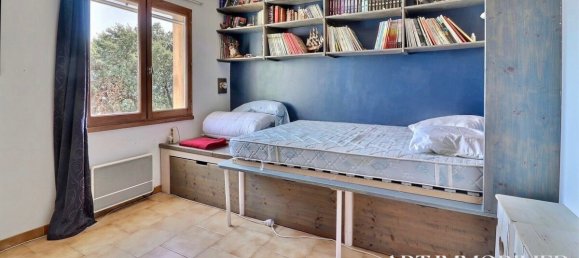 Villa de 4 dormitorios en Saint-Maximin-la-Sainte-Baume, France No. 345062 6