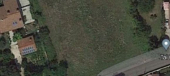 Земельный участок 865м² в Удине, Италия № 254902 2