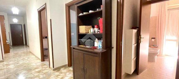 4 bedrooms Apartment in San Giorgio a Cremano, Italy No. 316225 6