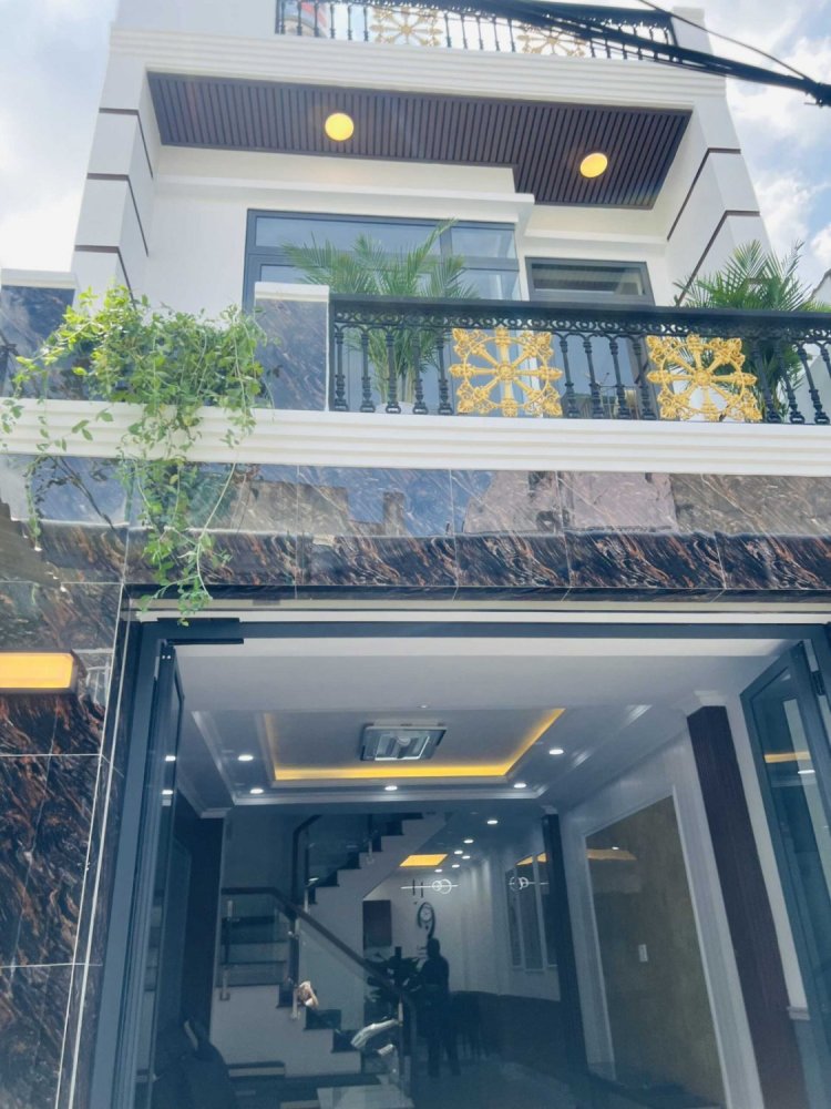 52m² Townhouse in District 7, Vietnam No. 19238