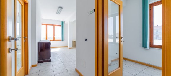 Armazém em Lanciano, Italy 603 m² N.º 171809 16