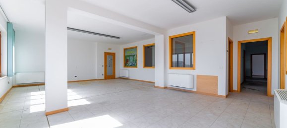 Armazém em Lanciano, Italy 603 m² N.º 171809 31