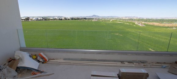 3 bedrooms Apartment in Larnaca, Cyprus No. 5127 20