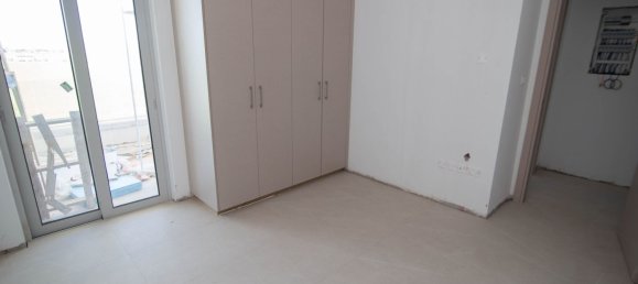 3 bedrooms Apartment in Larnaca, Cyprus No. 5127 12