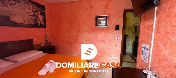 5-salle Penthouse à Lecce, Italy No. 27750 18