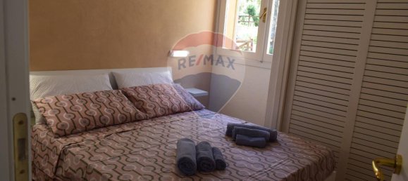 Квартира с 2 комнатами в Тринита д’Агульту э Виньола, Италия № 2246 7