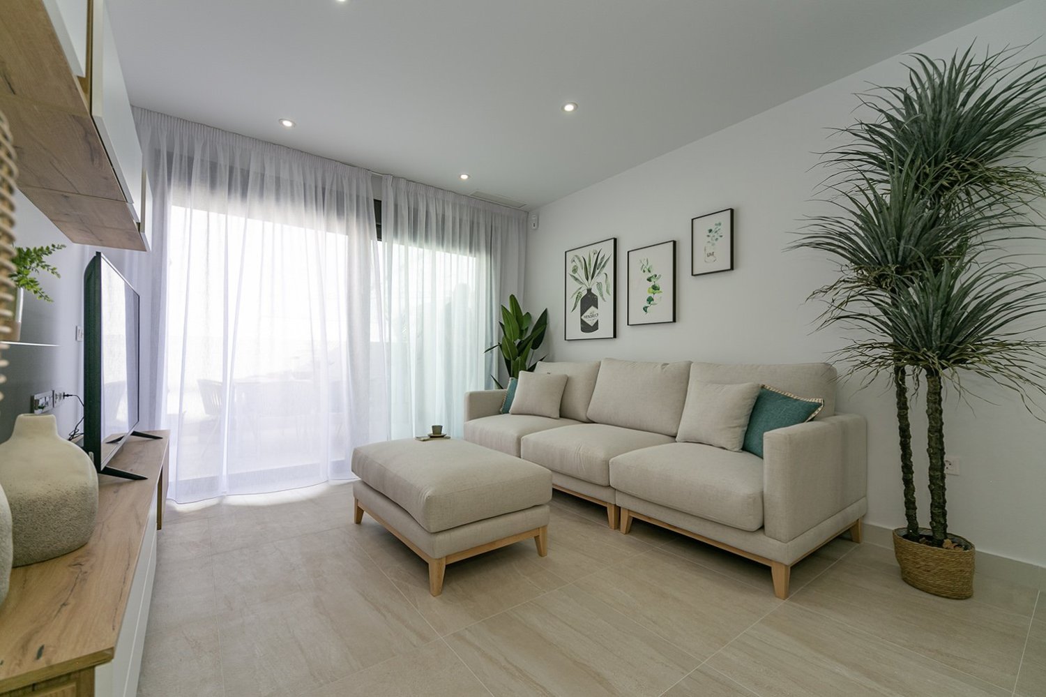 Edificio de 2 dormitorios en Nature Views, Torrevieja, Spain No. 15972