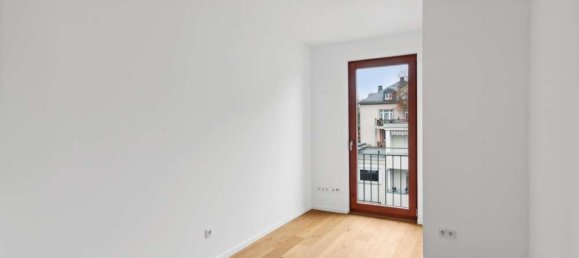 3 Schlafzimmer Penthouse in Frankfurt am Main, Germany, Nr. 38068 2