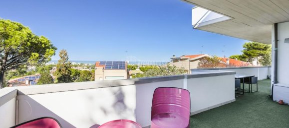 5 rooms Apartment in Riccione, Italy No. 38711 18