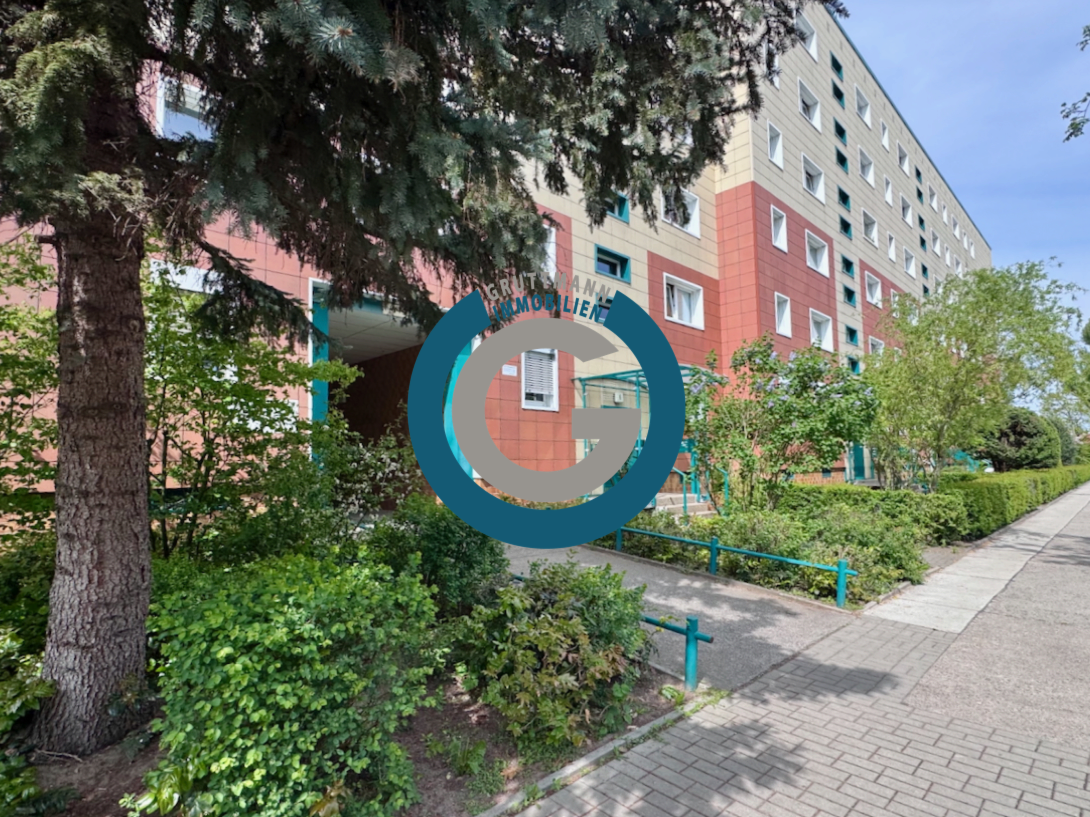 Apartamento de 3 habitaciónes en Neu-Hohenschonhausen, Germany No. 364177