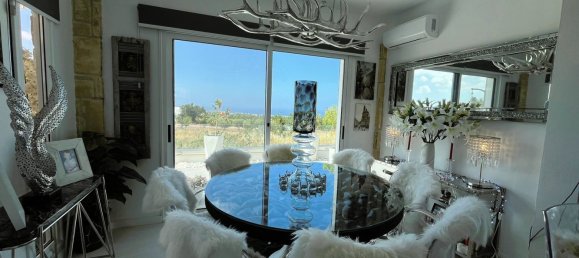 Villa de 4 dormitorios en Tala, Cyprus No. 22118 8