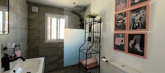 Villa de 4 dormitorios en Tala, Cyprus No. 22118 27