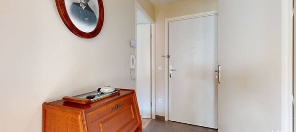 1 bedroom Apartment in Neuilly-sur-Marne, France No. 313693 6