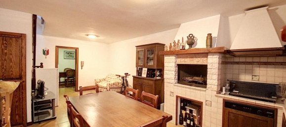 5 rooms House in Viareggio, Italy No. 173876 6