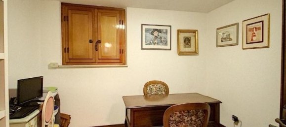 5 rooms House in Viareggio, Italy No. 173876 7