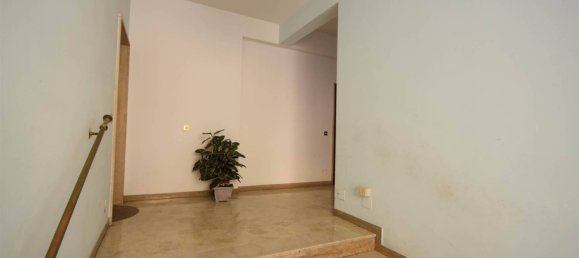 1 bedroom Apartment in Piacenza, Italy No. 274670 17