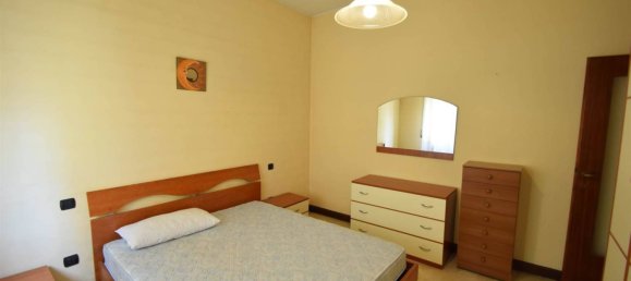 1 bedroom Apartment in Piacenza, Italy No. 274670 13