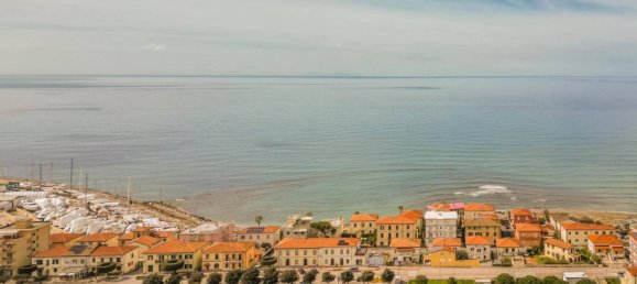 5 bedrooms Villa in San Vincenzo, Italy No. 83519 13