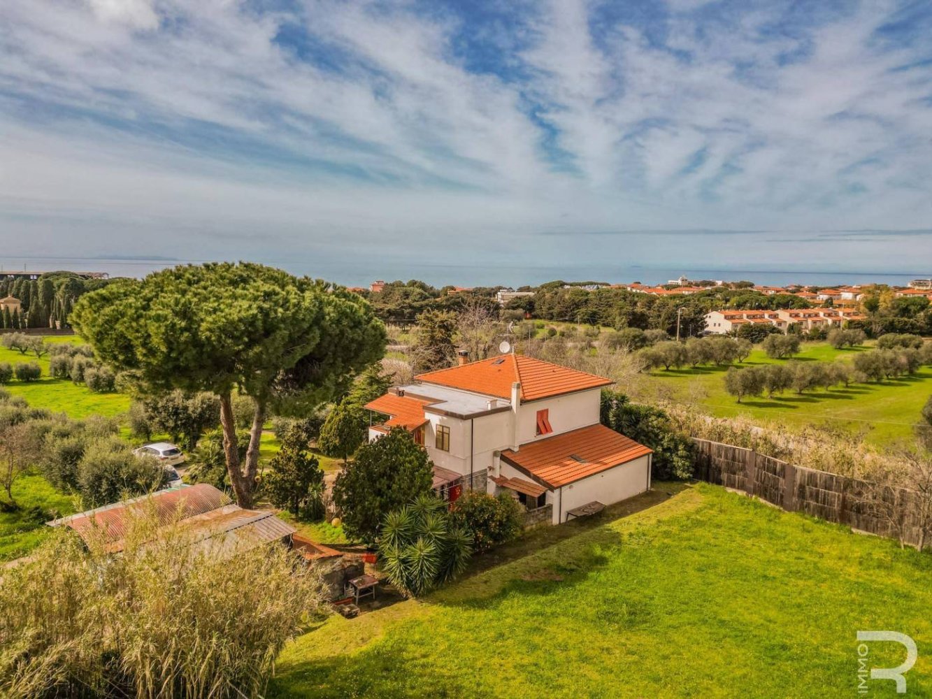 5 bedrooms Villa in San Vincenzo, Italy No. 83519