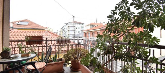 Apartamento T4 em Grugliasco, Italy N.º 350201 8