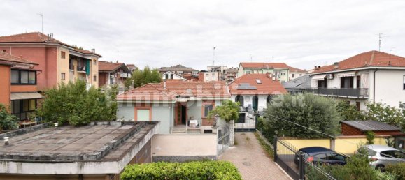 Apartamento T4 em Grugliasco, Italy N.º 350201 26