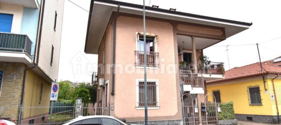Apartamento T4 em Grugliasco, Italy N.º 350201 2