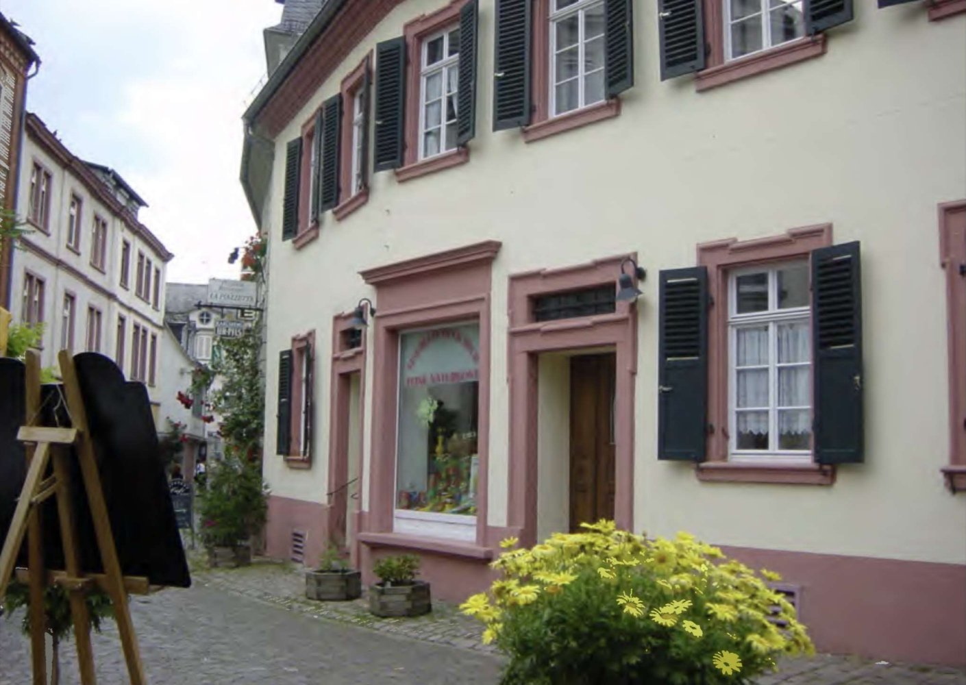 66m² Building in Rheingau-Taunus, Germany No. 234019