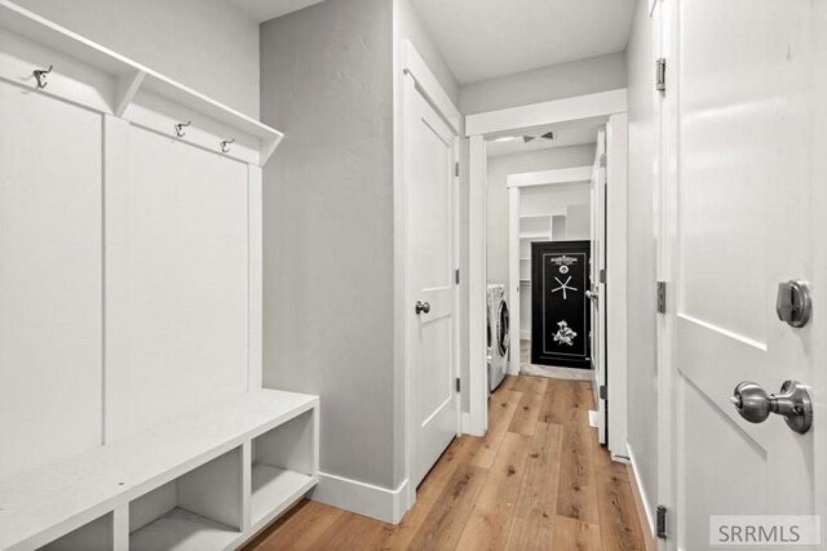 5 bedrooms House in Idaho Falls, USA No. 370966