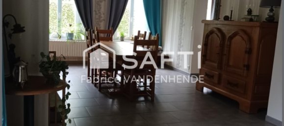 3 Schlafzimmer Villa in Vervins, France, Nr. 38927 5