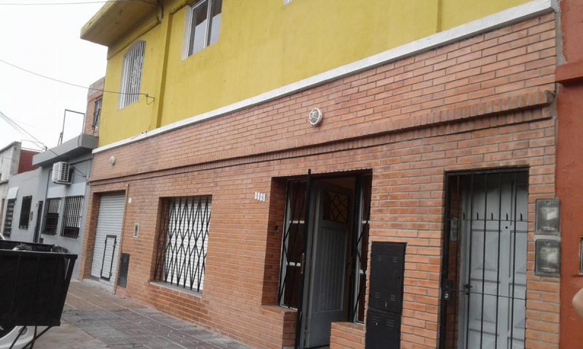 6 bedrooms House in General San Martin, Argentina No. 16265