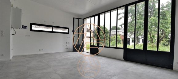 4 Schlafzimmer Villa in Saint-Maur-des-Fosses, France, Nr. 161646 3