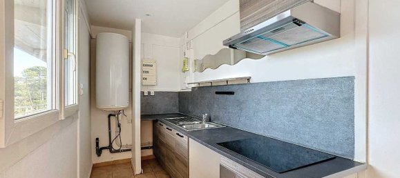 2 Schlafzimmer Wohnung in Nimes, France, Nr. 198733 3