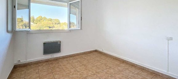 2 Schlafzimmer Wohnung in Nimes, France, Nr. 198733 4