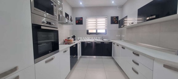 2 Schlafzimmer Wohnung in Saint Julian's, Malta, Nr. 7544 3