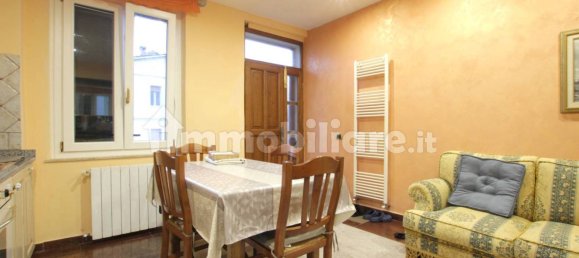 Apartamento de 2 dormitorios en Siena, Italy No. 55952 3