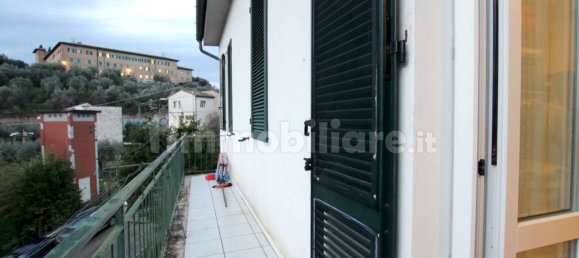 Apartamento de 2 dormitorios en Siena, Italy No. 55952 20