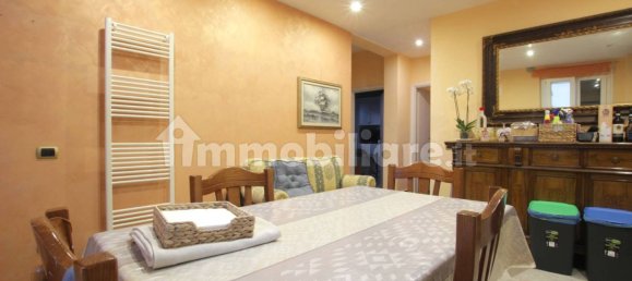 Apartamento de 2 dormitorios en Siena, Italy No. 55952 4