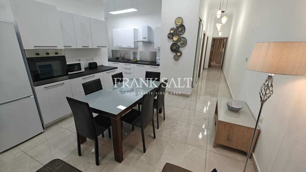 2 Schlafzimmer Maisonette-Wohnung in Sliema, Malta, Nr. 9741