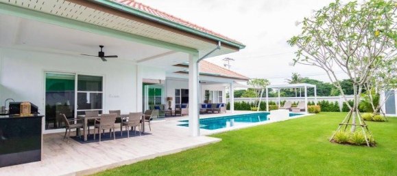 3 غرف نوم فيلا في Hua Hin, Thailand رقم 24073 10