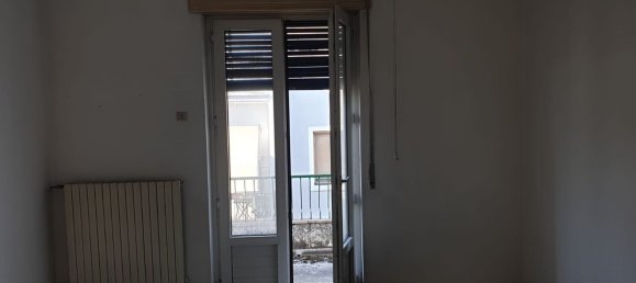 4-salle Appartement à Martina Franca, Italy No. 276127 3