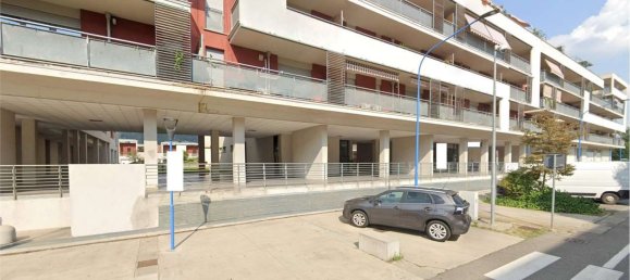 127m² Commercial property in Brescia, Italy No. 359641 13