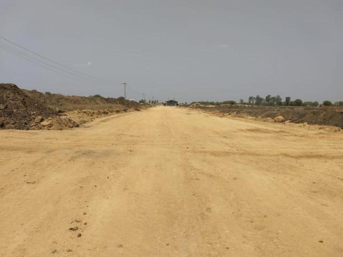  Land in Hyderabad, India No. 32212