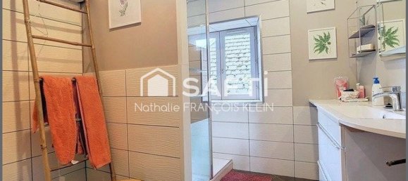 2 chambres Appartement à Chambéry, France No. 286398 5