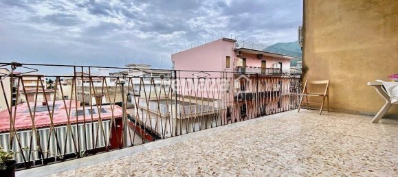 2 bedrooms Apartment in Sant'Anastasia, Italy No. 8934 5