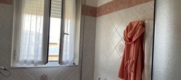 5 rooms Apartment in Viareggio, Italy No. 308898 8