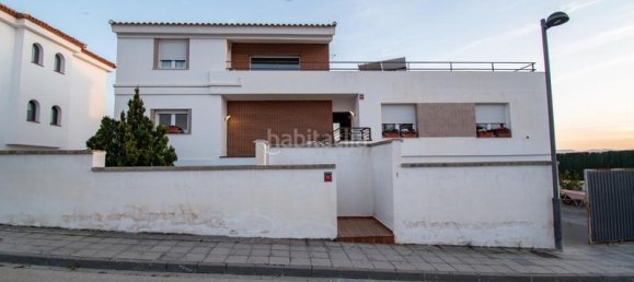 4 غرف نوم منزل في La Zubia, Spain رقم 171145 10